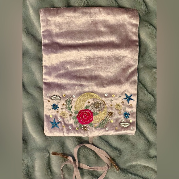 World Market Celestial Beaded Velvet Clutch Blush Mystic Sun Moon Bag NWT - Picture 3 of 6